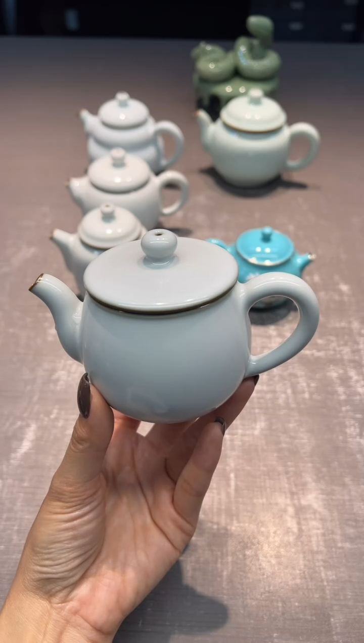 【闪购商品】燕泥堂 汝白 井栏壶