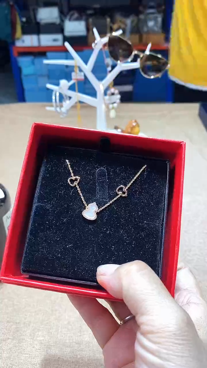 瓷片碗碟好物一件不留@@1