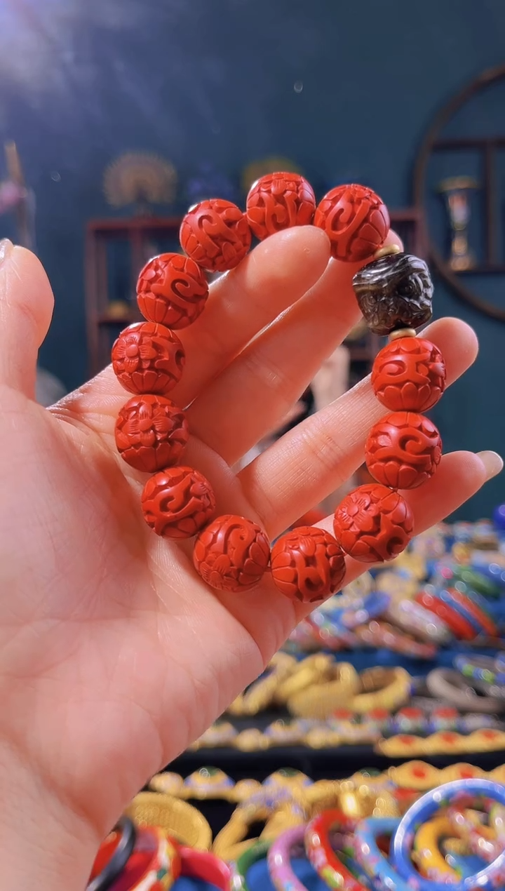 【闪购商品】非遗技艺雕漆花卉手串