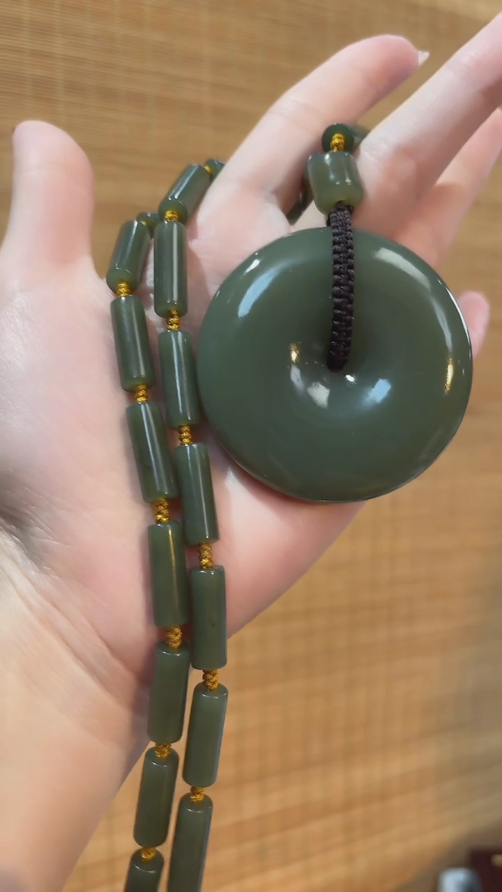 【闪购商品】和田玉吊坠未镶嵌平安扣