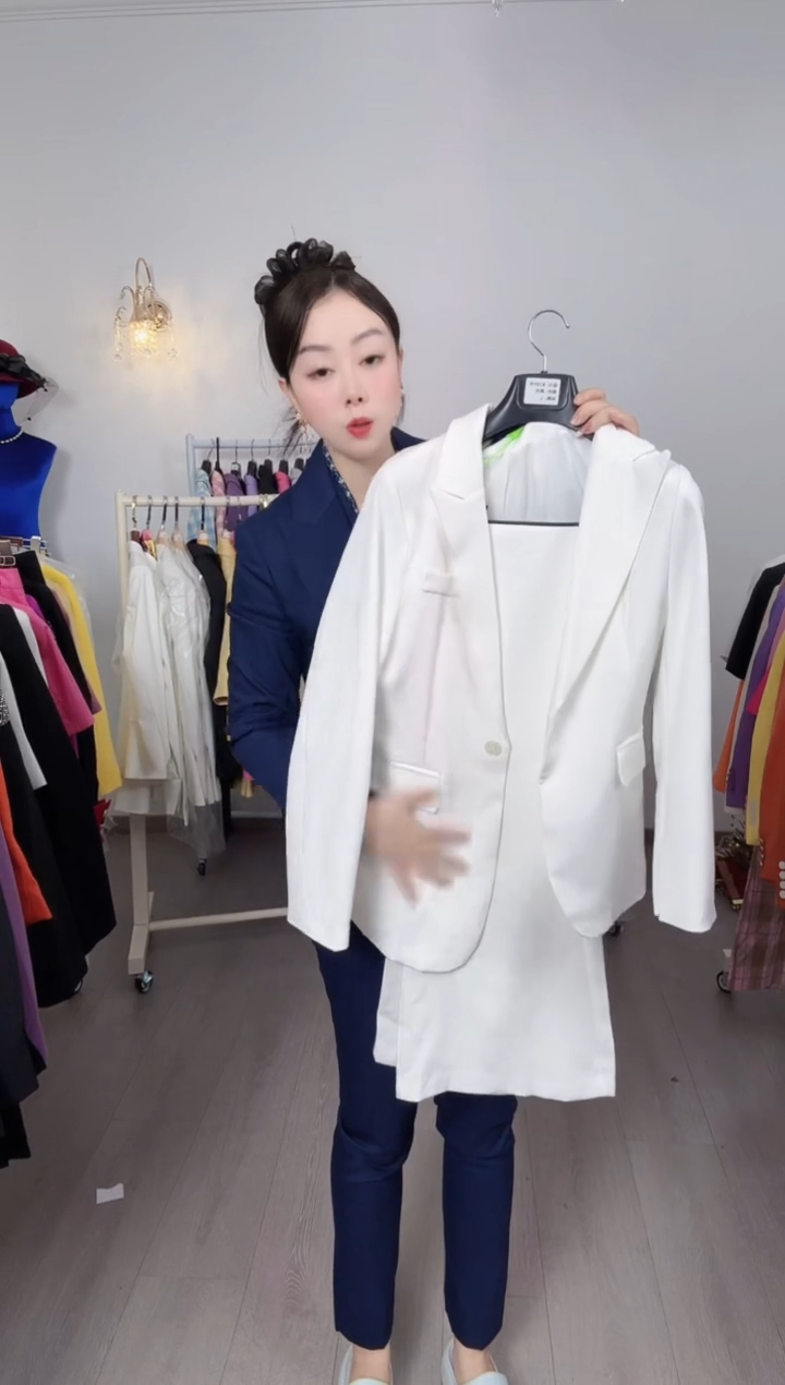 XL码喇叭裤套装（默认微瑕、不退不换）