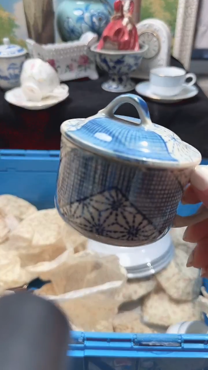 瓷片伊**力---------