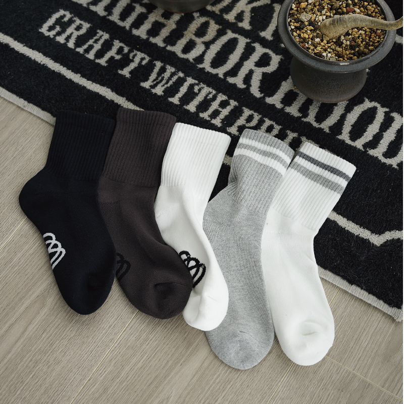 BOHRHOO波户新款加厚毛巾底纯色logo中筒袜撞色条纹男女长袜