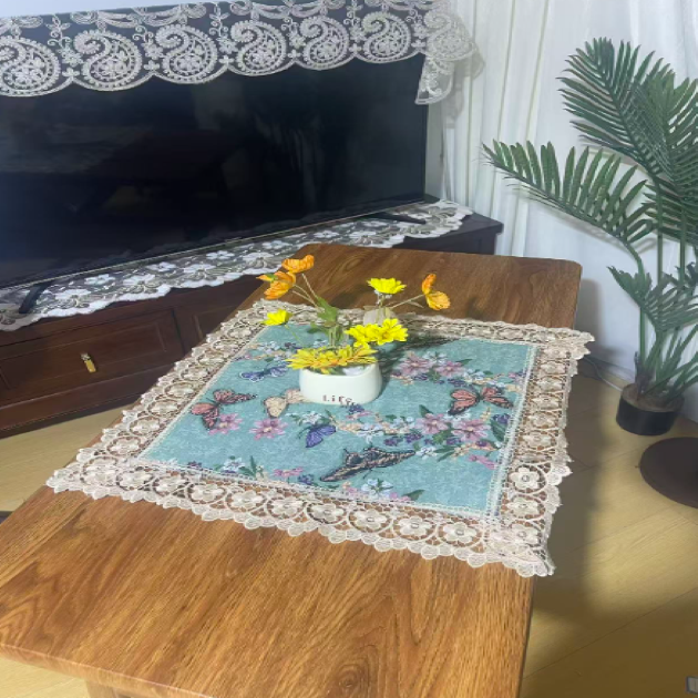 ZN111-3棉麻【60*60】绿蝴蝶水溶花边棉麻交织布桌布茶几布