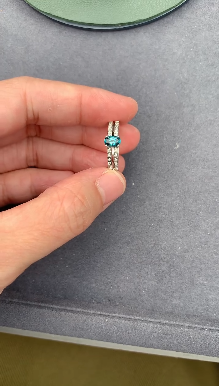 【闪购商品】碧玺戒指18K金镶嵌40分拉贡碧玺戒指