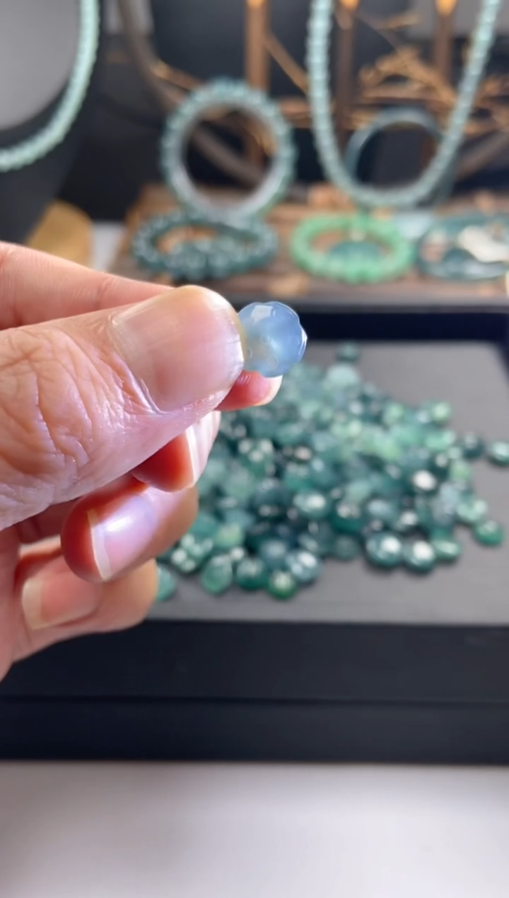 【闪购商品】翡翠手链未镶嵌多样性发货莲蓬