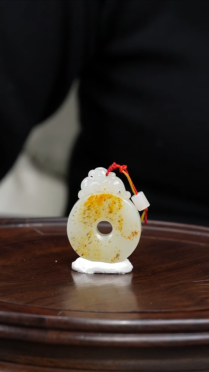 未镶嵌和田玉挂件 