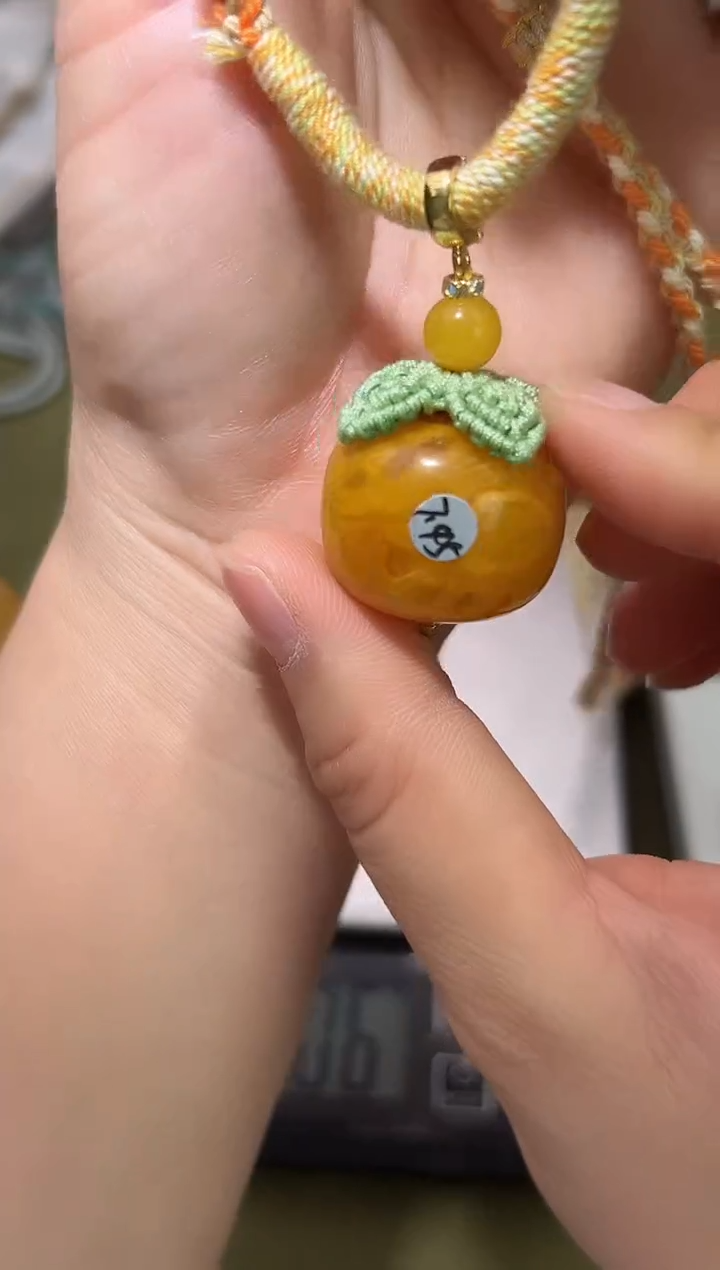 裸石琥珀未镶嵌琥珀蜜蜡吊坠