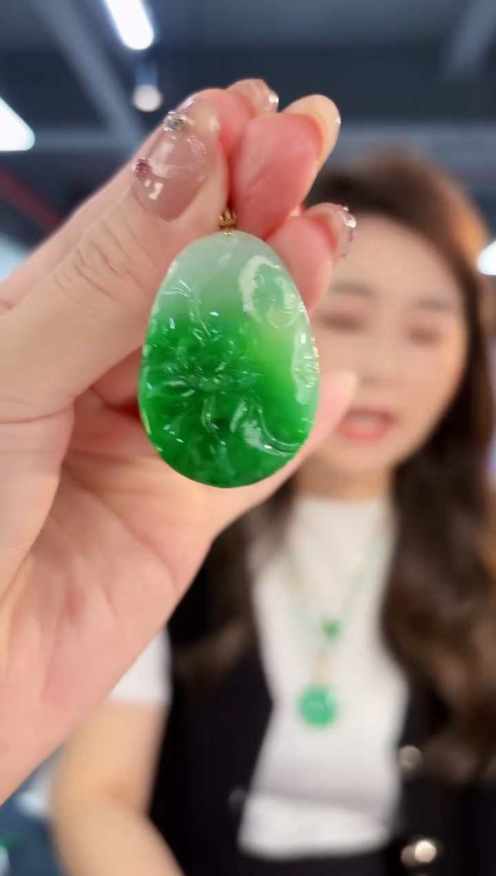 【闪购商品】翡翠颈饰18K金镶嵌缅料A货/支持复检/一件
