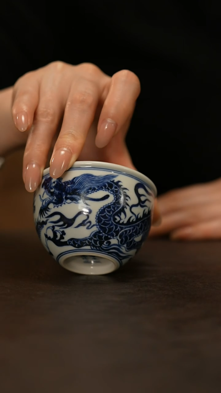 【闪购商品】瓷片 占春生         