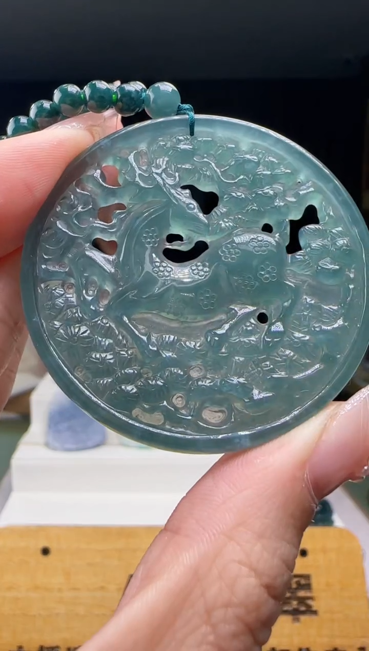 【闪购商品】翡翠吊坠(赠链)未镶嵌多样性发一MM@@WS1WX28487