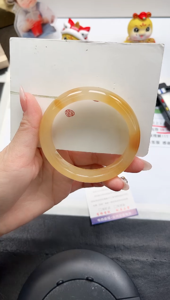 【闪购商品】石英质玉手镯未镶嵌336-61