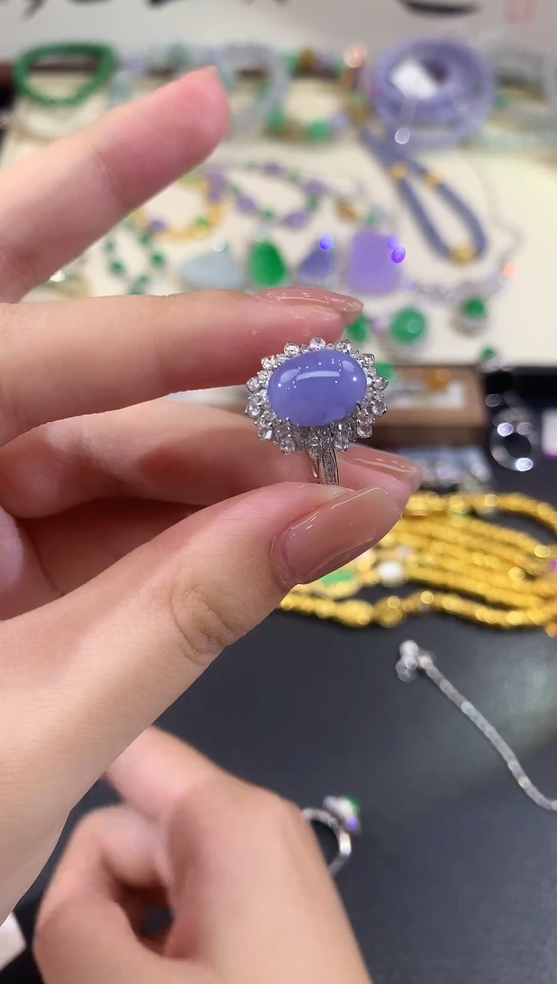 颈饰18K金镶嵌翡翠203-戒指