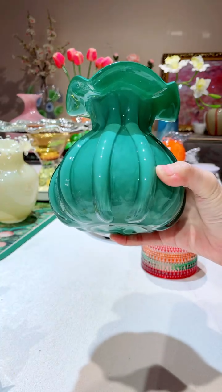 【闪购商品】琉璃手工艺品177绿色花瓶    微瑕