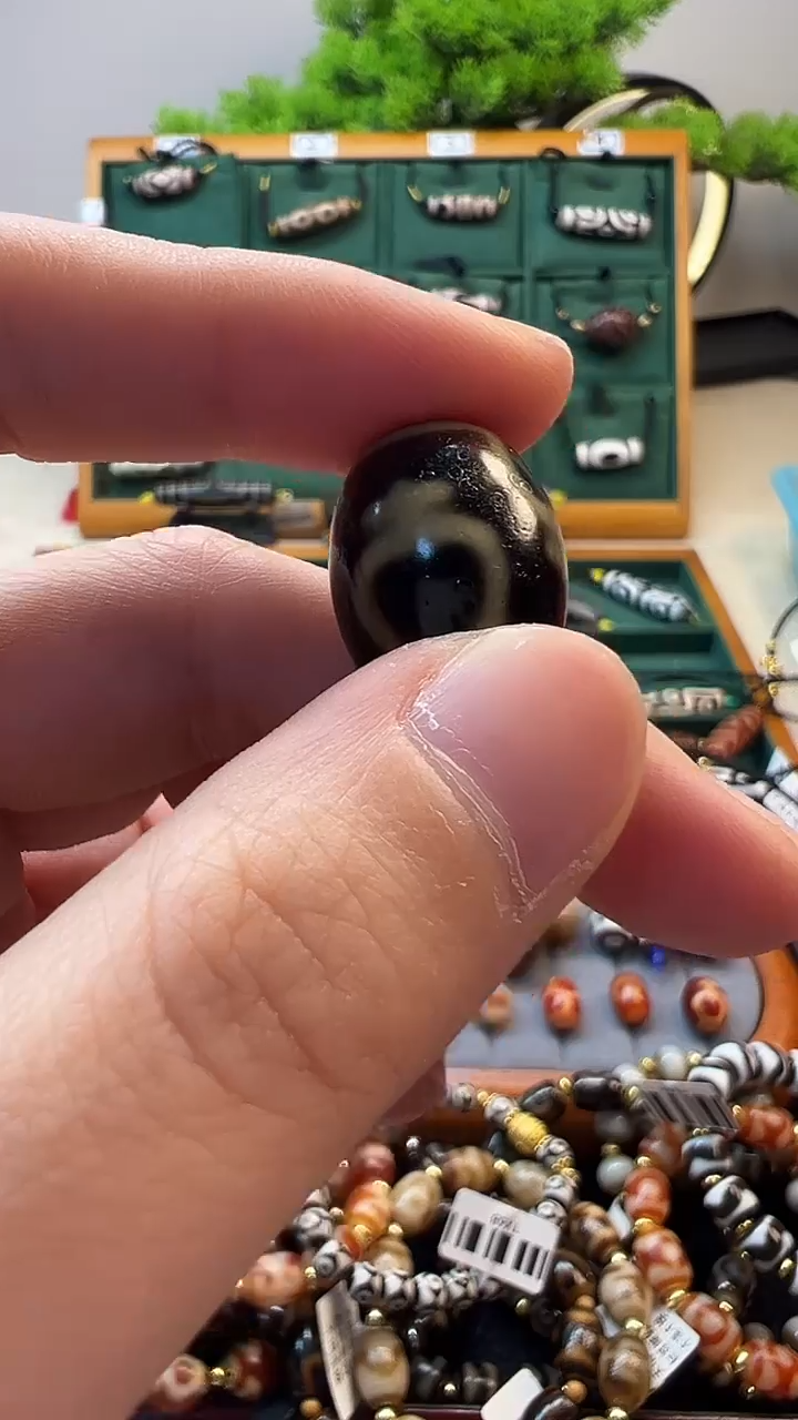 玛瑙/玉髓（覆膜）颈饰未镶嵌81（微瑕随机发货）