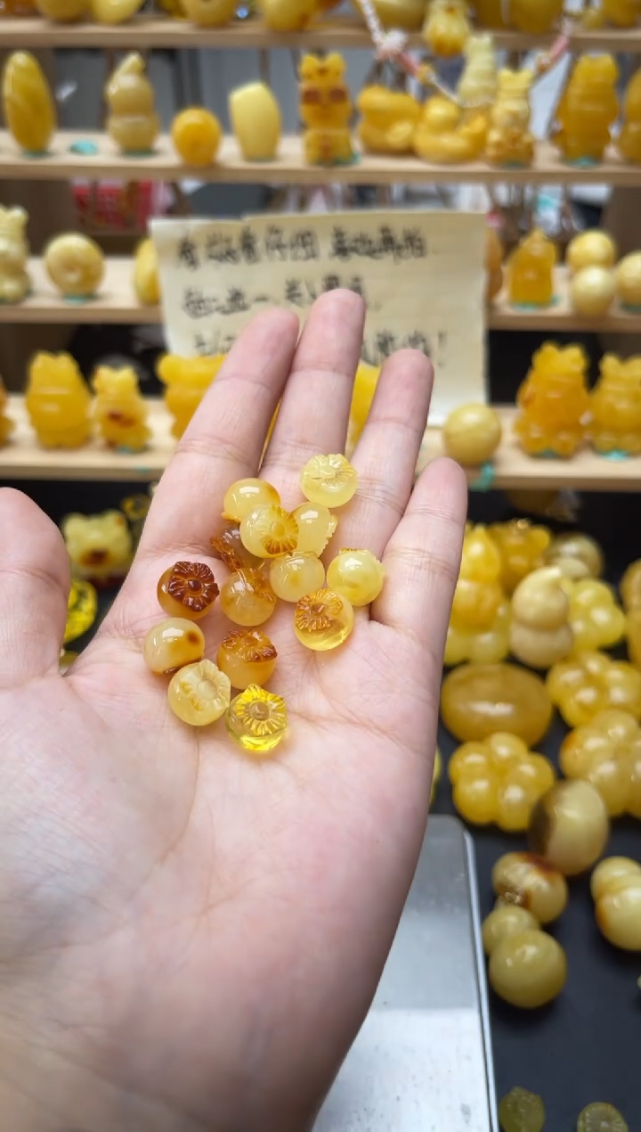 琥珀未镶嵌珠宝奇石016琥珀蜜蜡微瑕多样性随机发其一