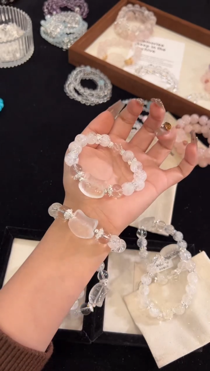 【闪购商品】水晶手链合金白阿赛手链x1297