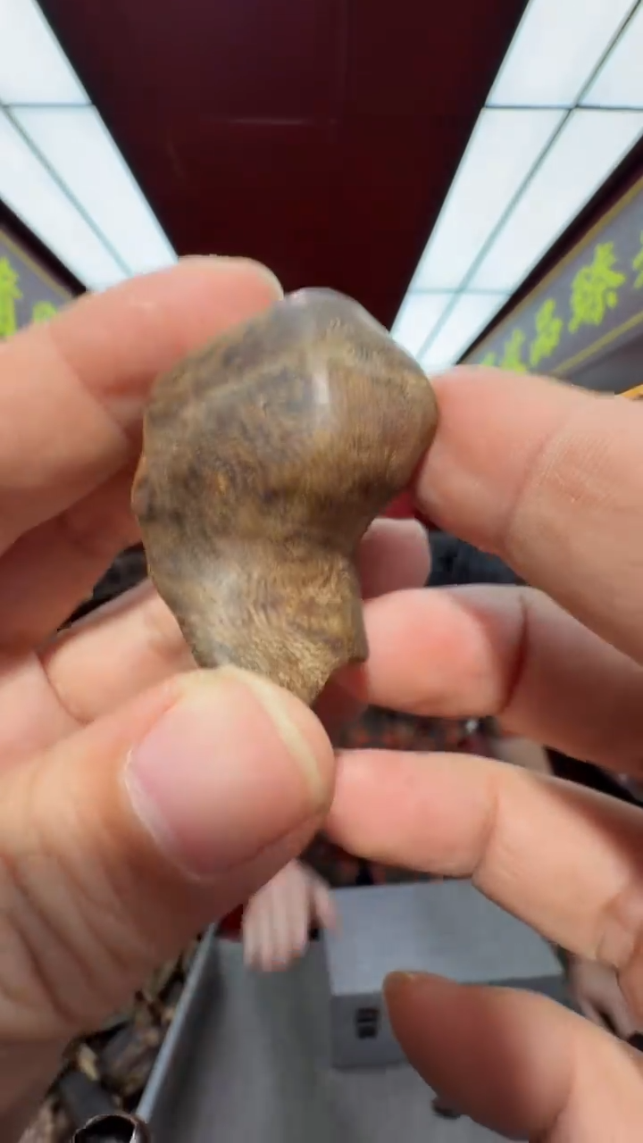 沉香吊坠多样性发一