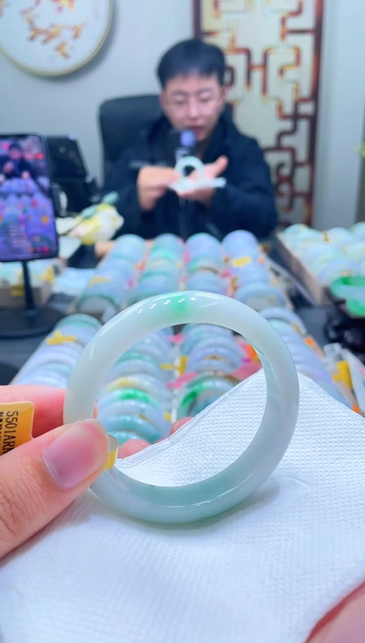 未镶嵌手镯翡翠025-55