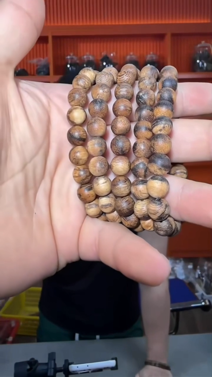 沉香手串57号达拉干0.9多样性发一