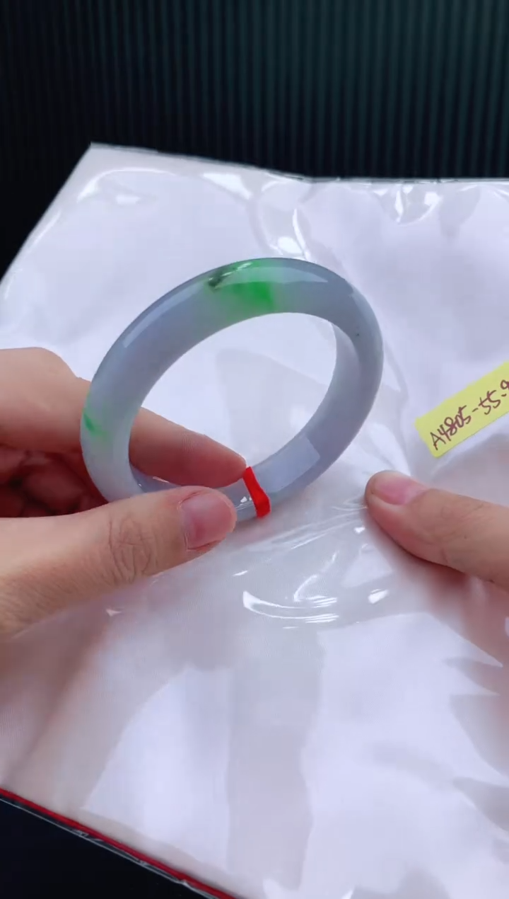 未镶嵌手镯翡翠55+