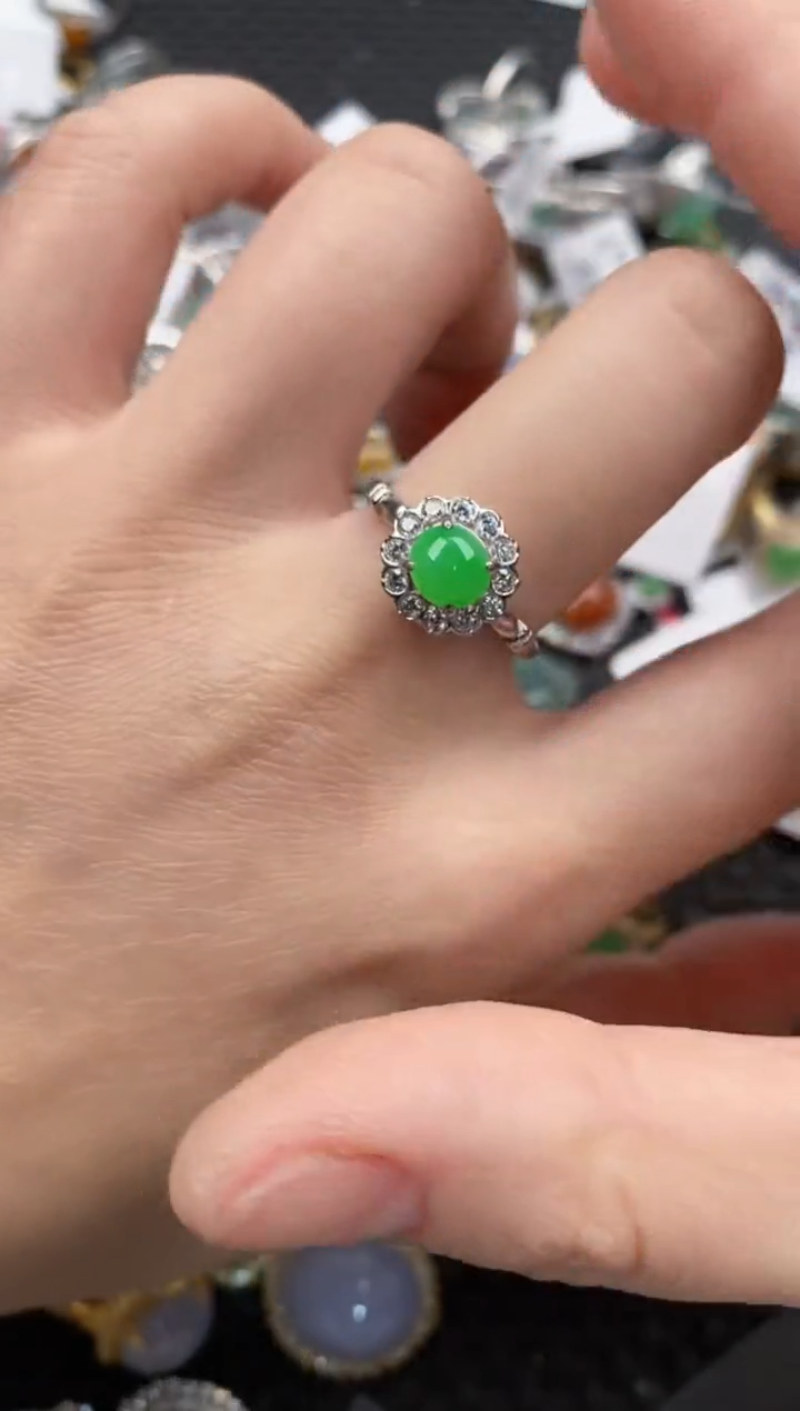 银S925镶嵌戒指翡翠555               8
