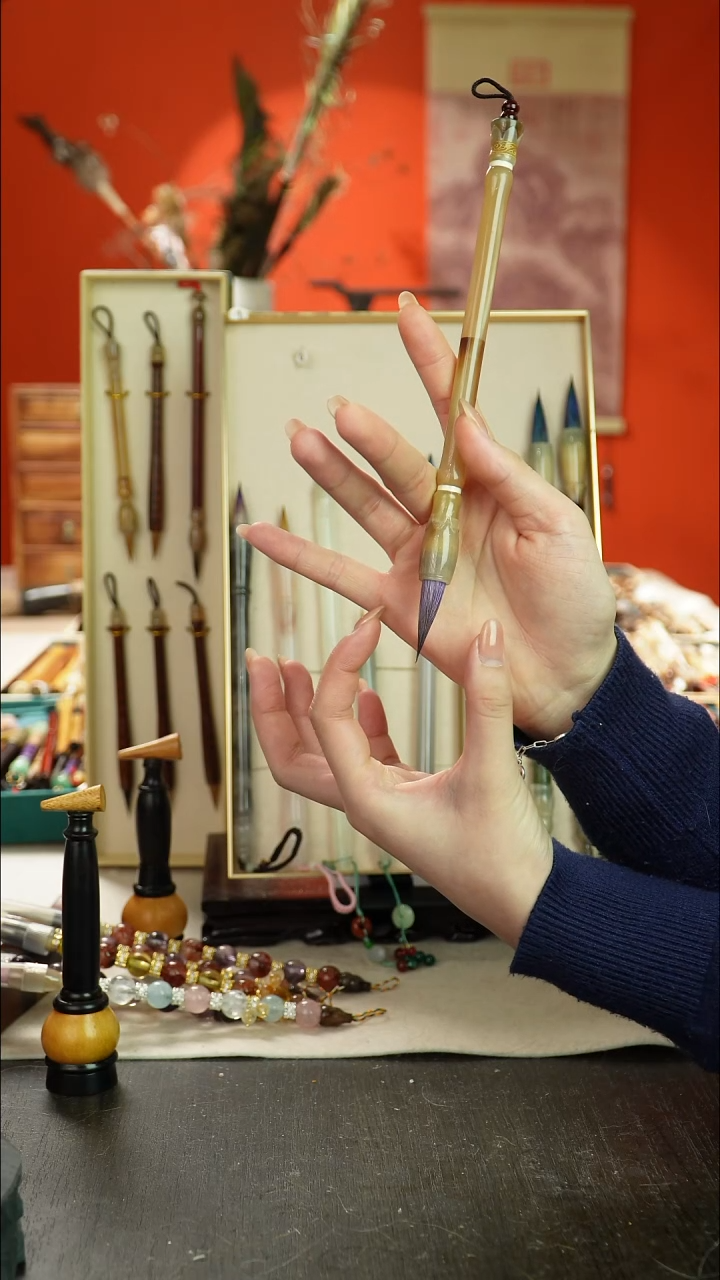 21号闪孤品高货毛笔链接 清水试笔 蘸墨不退