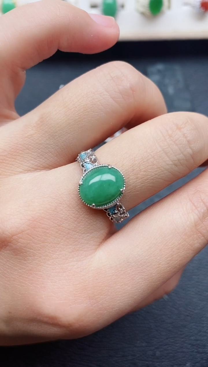 【闪购商品】翡翠戒指银S925镶嵌11111