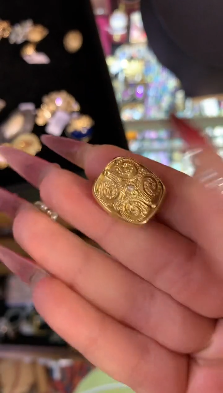 【闪购商品】瓷片楚楚中古珠宝甄选不退换