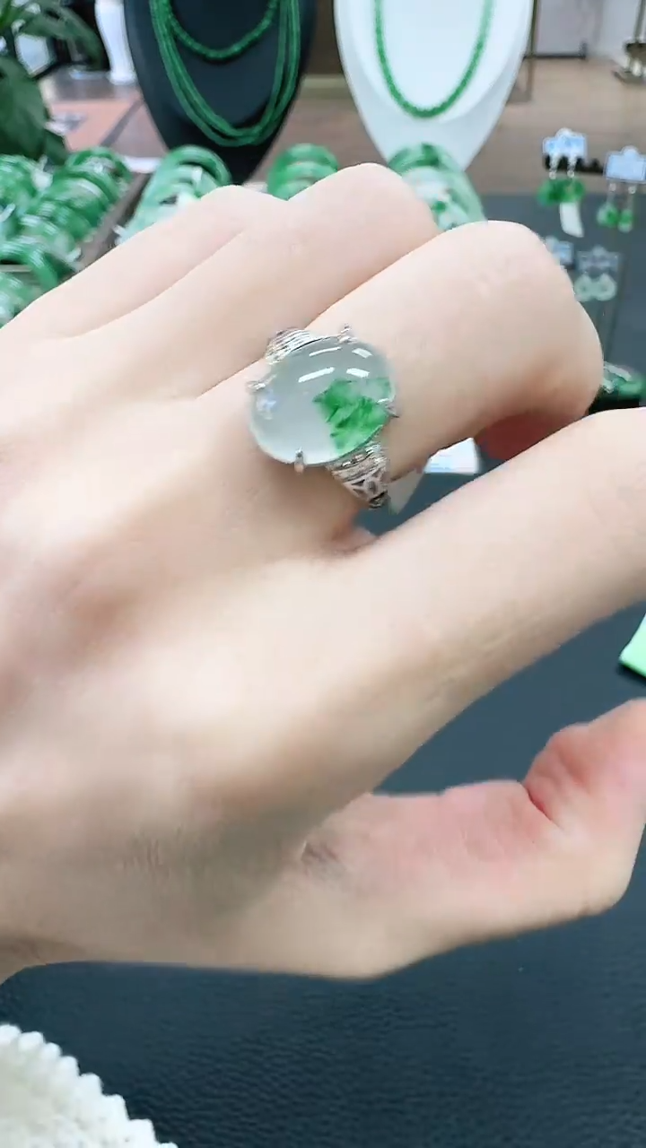 未镶嵌1石英质玉（非洲翠）/9594