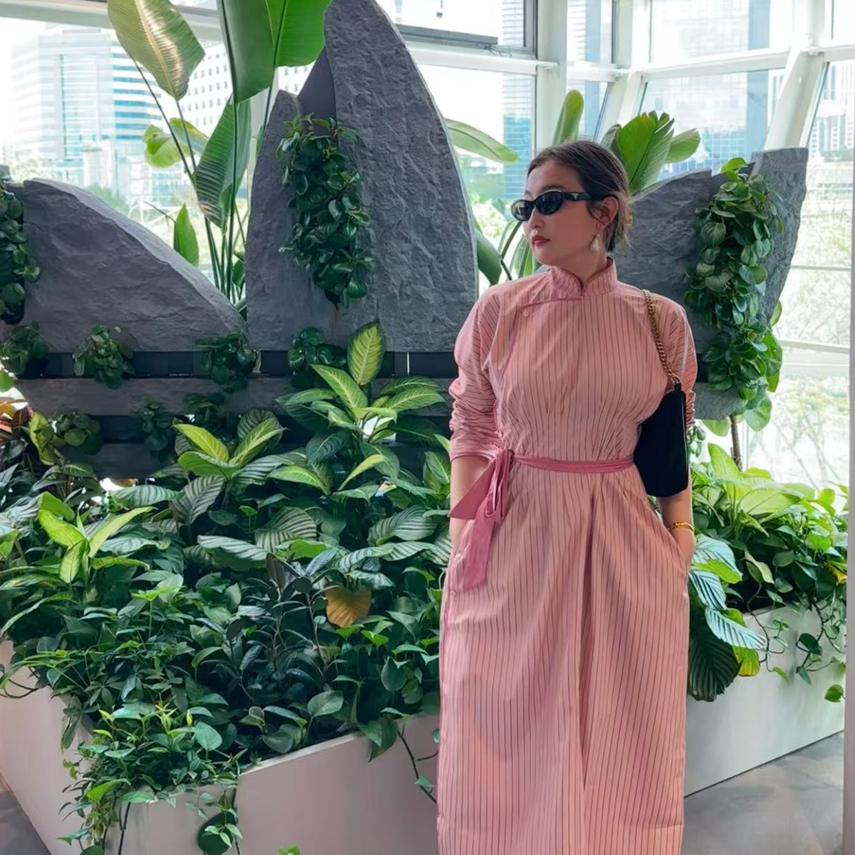 「paobi原创服饰」女士多色竖条纹时尚透气细腰袍子