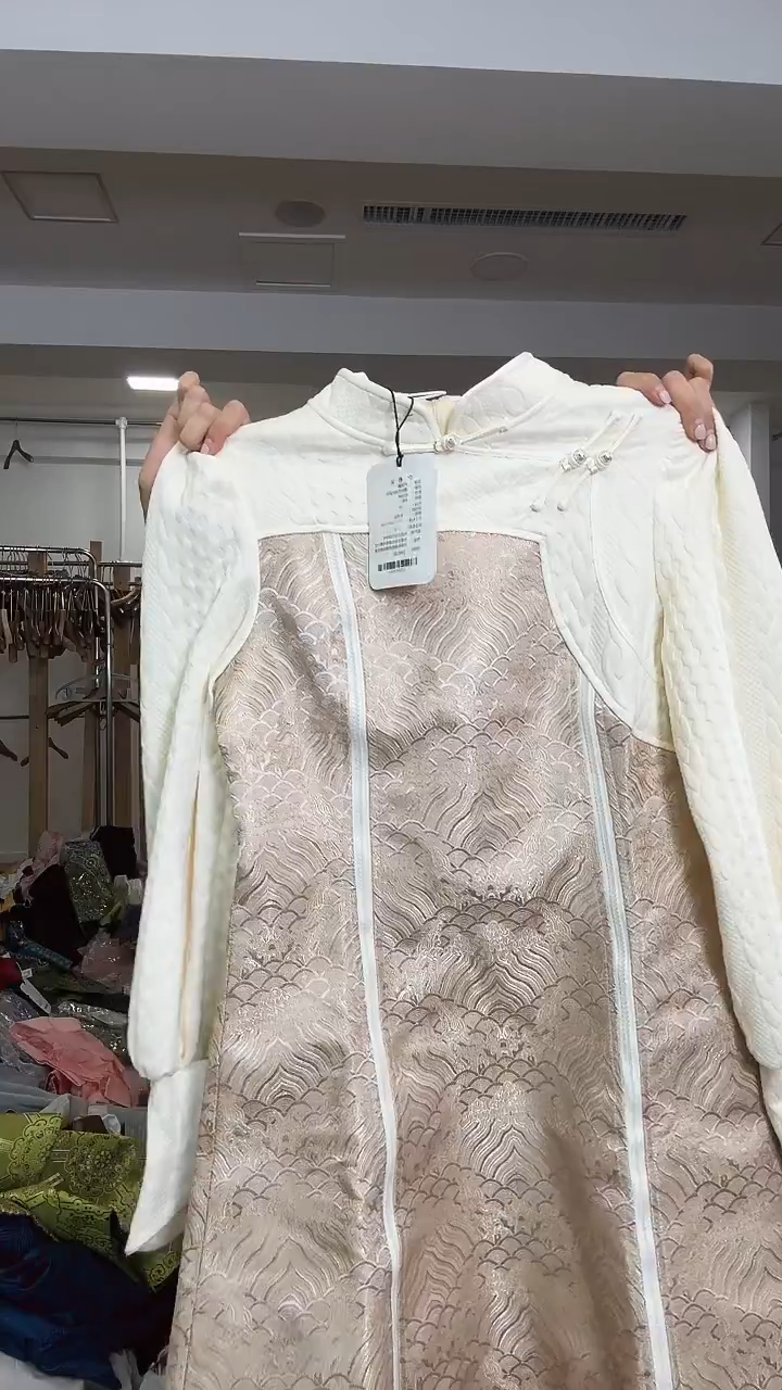 卫衣裙  M   90-105