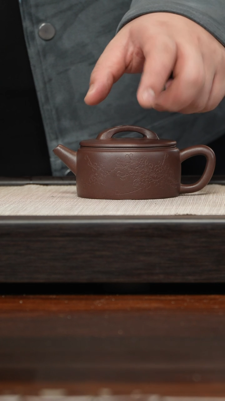 【闪购商品】紫砂茶壶紫泥梅花汉瓦