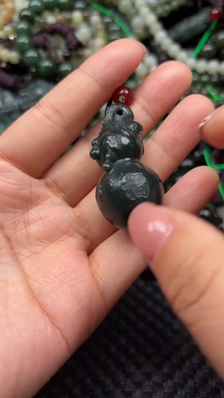 【闪购商品】和田玉颈饰未镶嵌.