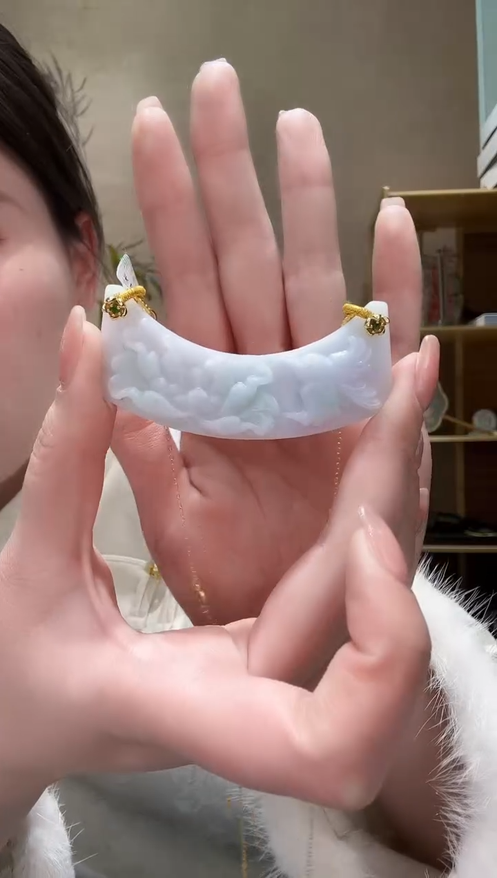 【闪购商品】翡翠颈饰未镶嵌吊坠