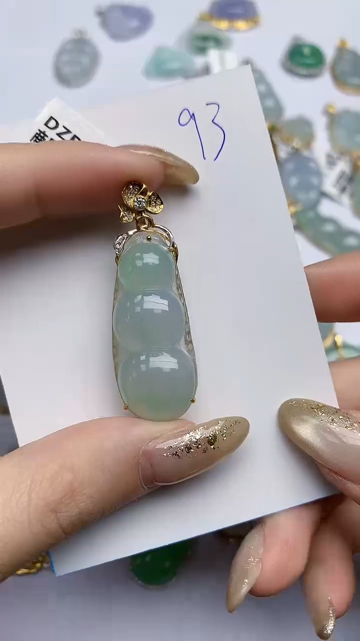 【闪购商品】翡翠颈饰18K金镶嵌天然翡翠A货