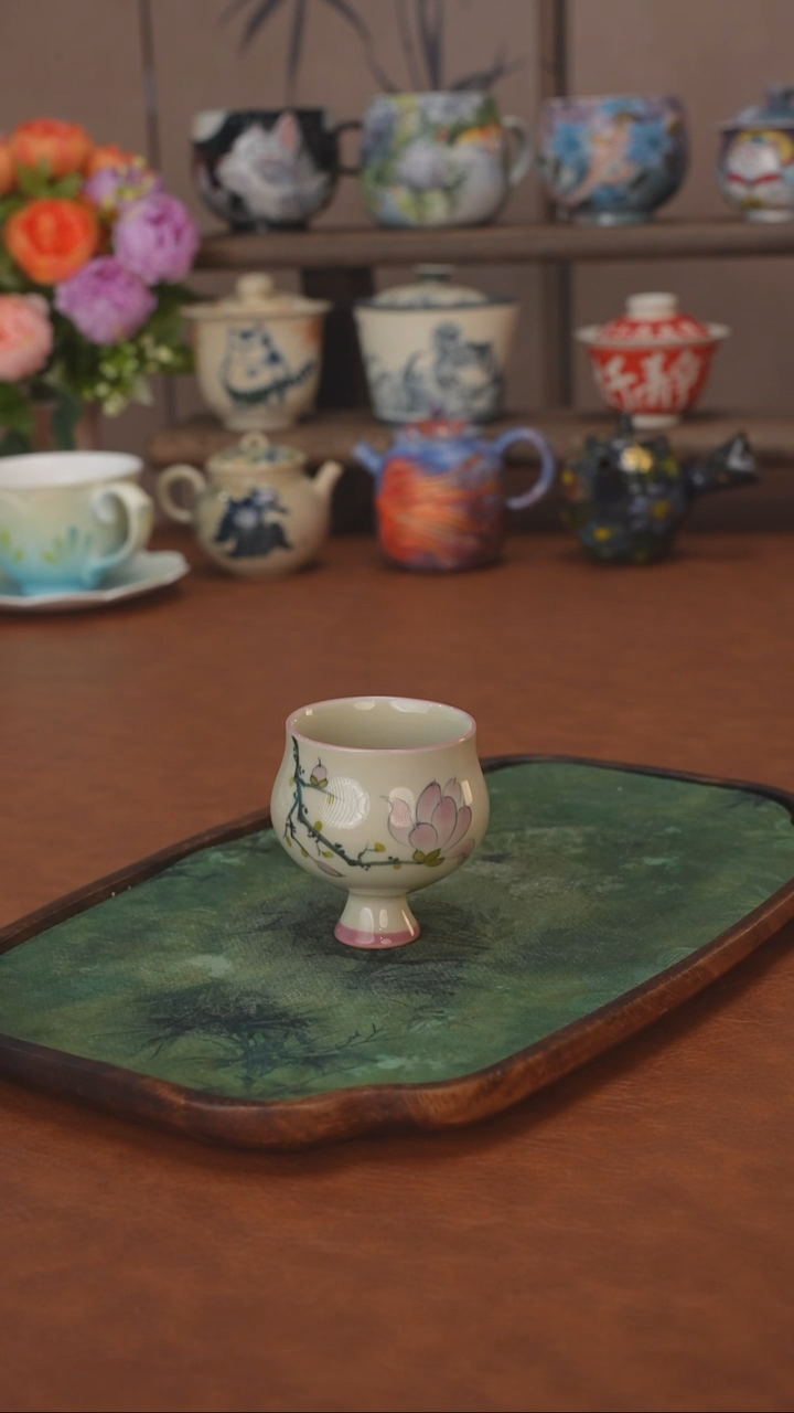 手绘玉兰花品茗杯