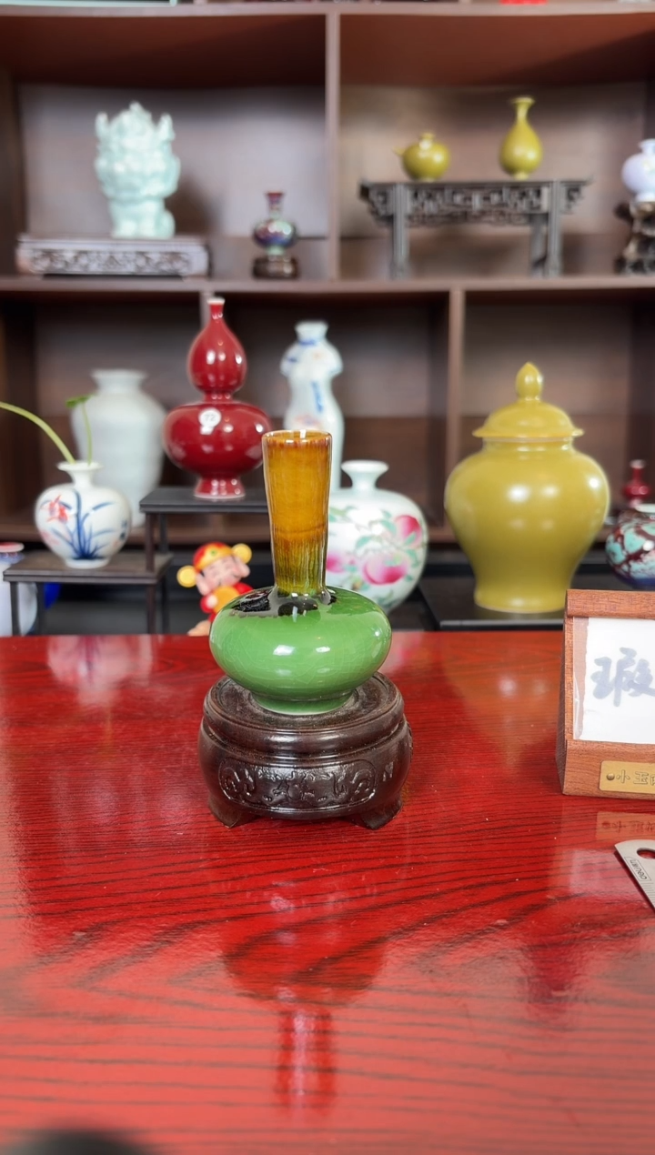 摆件瓷12.27晚微瑕小花瓶摆件