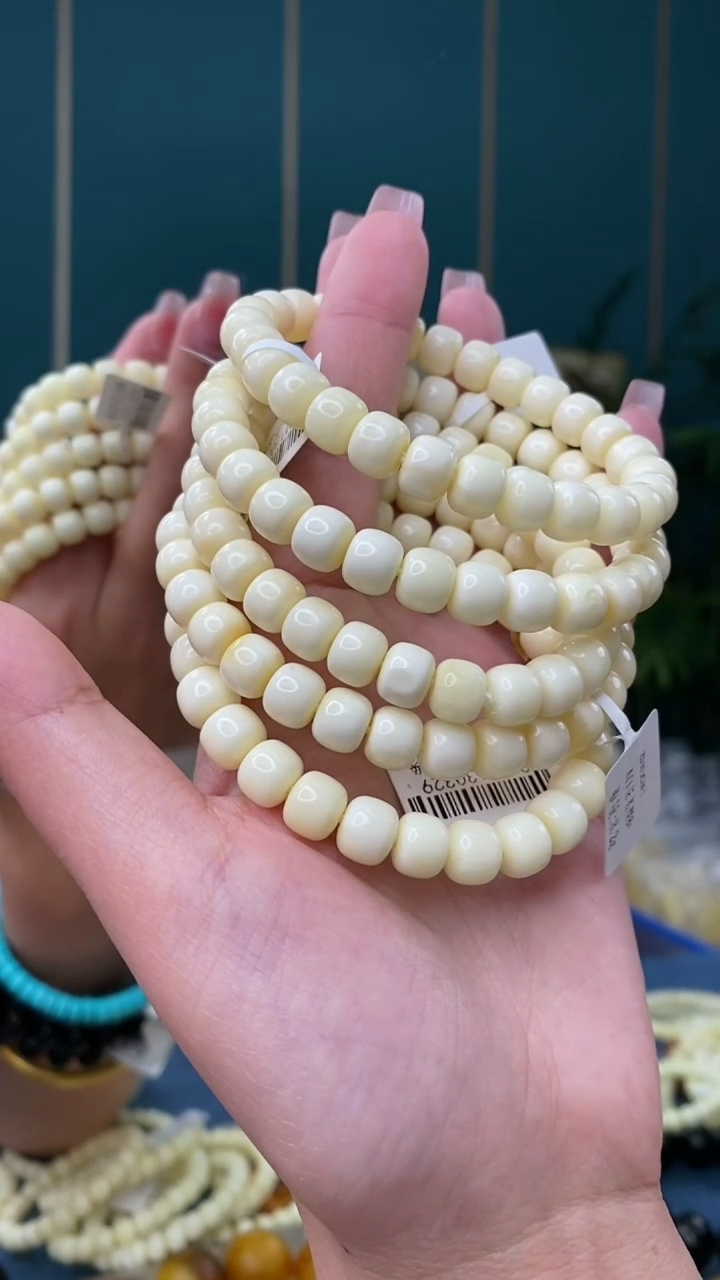 【闪购商品】琥珀裸石未镶嵌2/8多样性发其一1