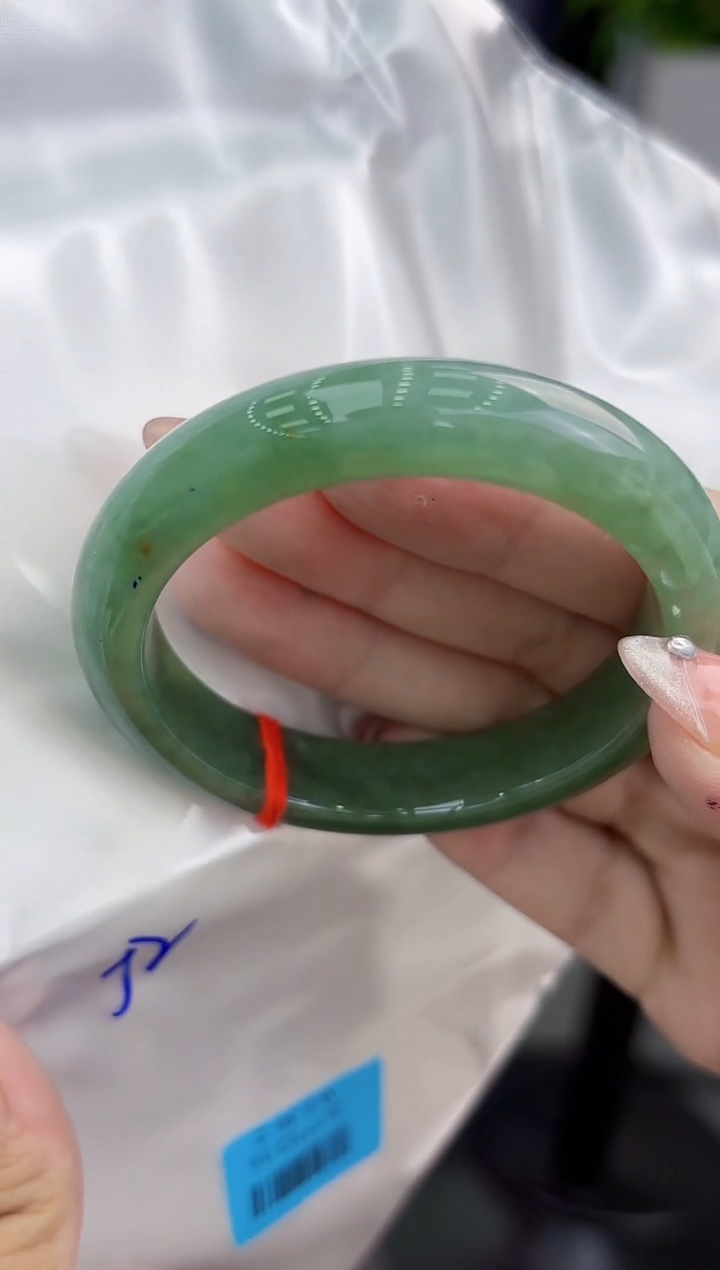 【闪购商品】翡翠手镯未镶嵌翡翠手镯