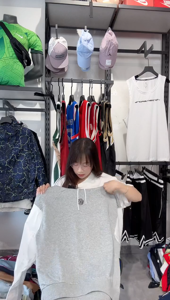 1114编码 瑕疵款以直播间过款为准 尺码155 S