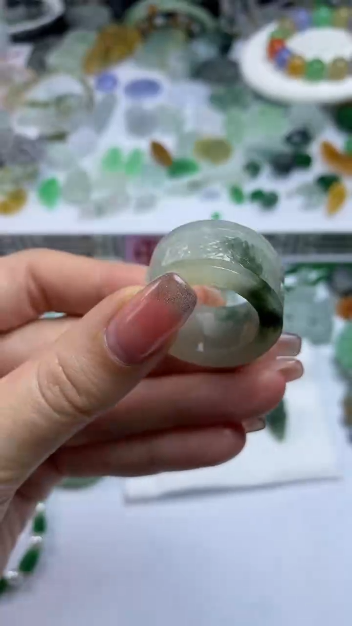 定制翡翠未镶嵌毛货定制不退不换