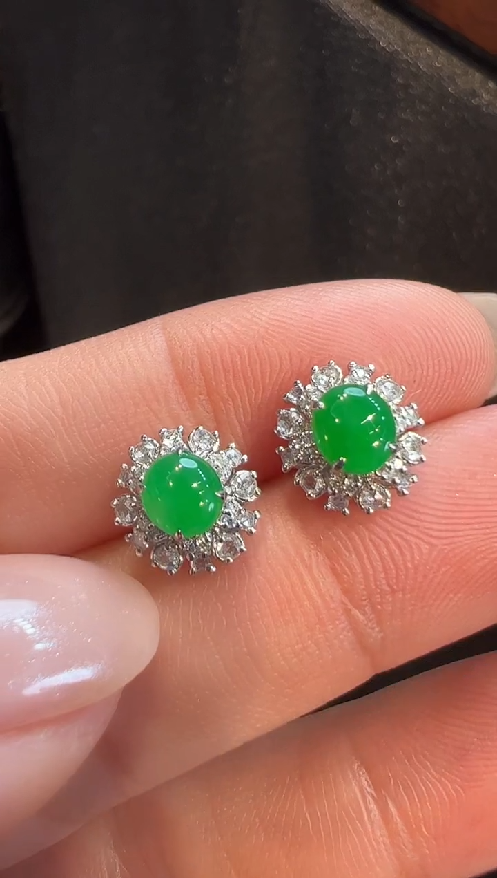 18K金镶嵌翡翠耳饰AL6耳钉