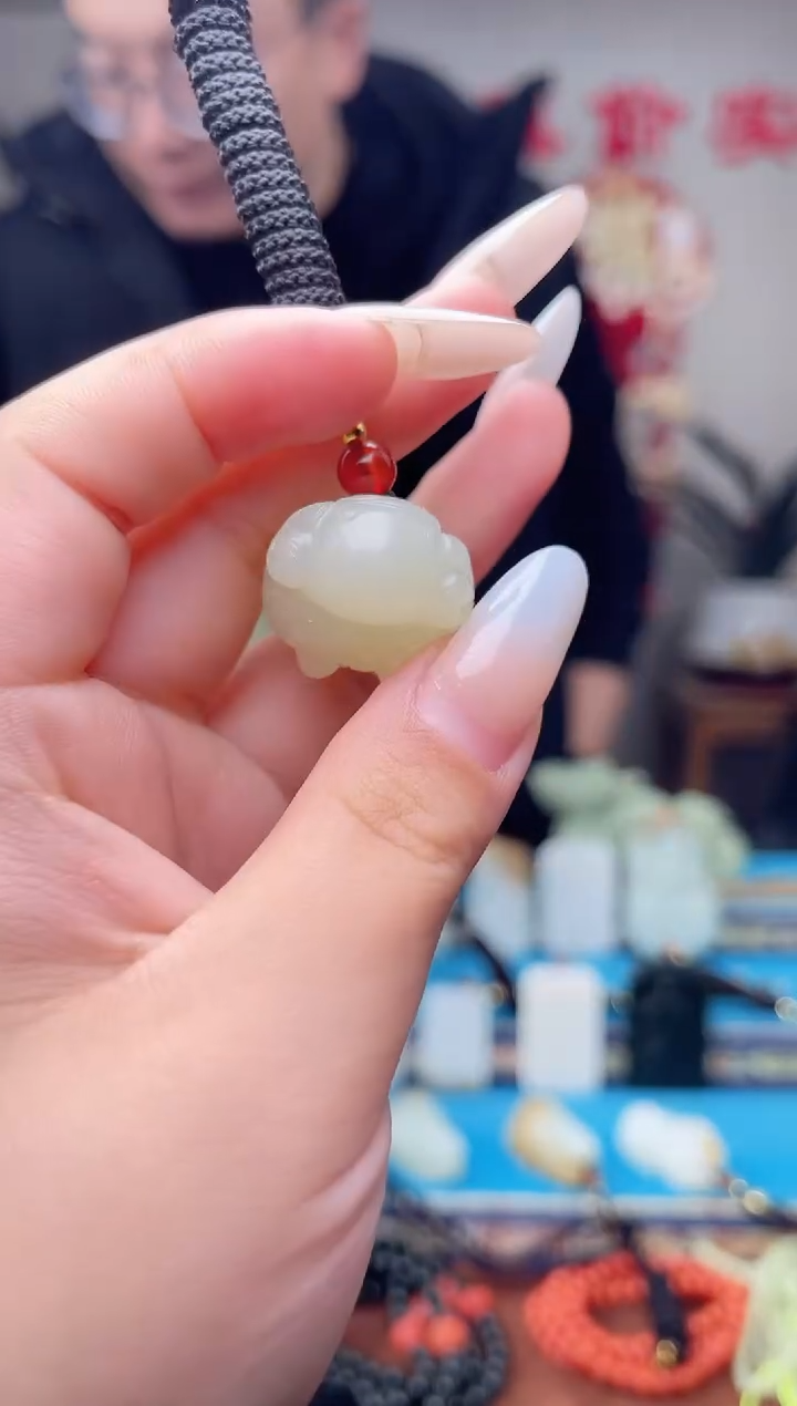 【闪购商品】和田玉挂件未镶嵌1