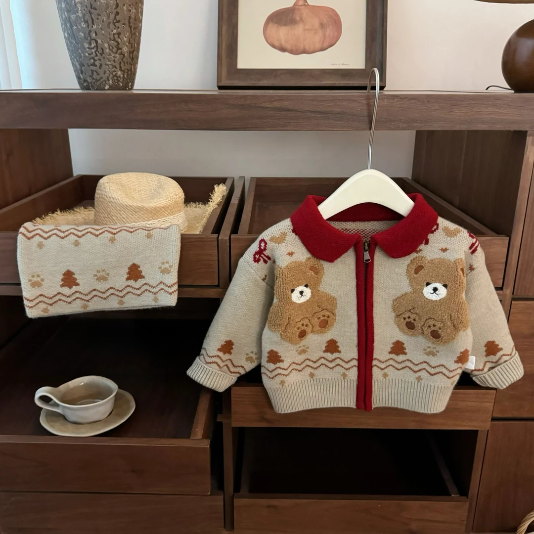 【两件套】新年款女宝韩系小熊提花刺绣外套半身裙冬季毛衣套装潮