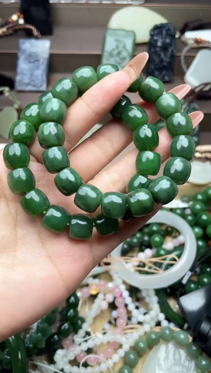 颈饰未镶嵌和田玉未镶嵌和田玉吊坠多样性拍一发一