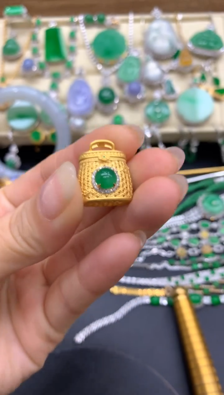 【闪购商品】翡翠颈饰18K金镶嵌316-中国好珍宝