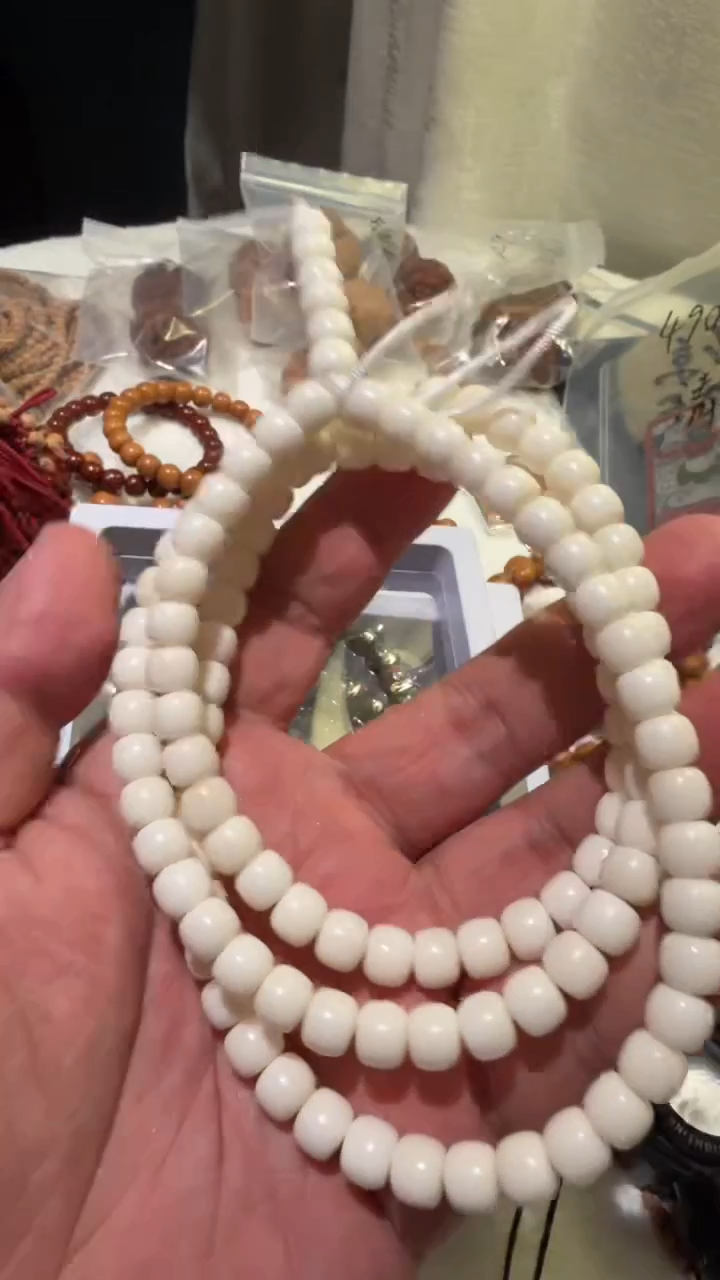 手串白玉菩提千***寻65 定向 千/与千寻