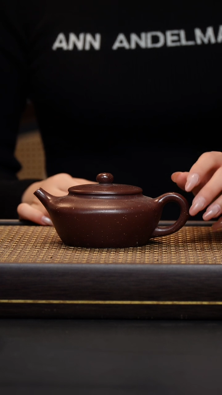 茶壶紫砂老脂泥 扁晨 