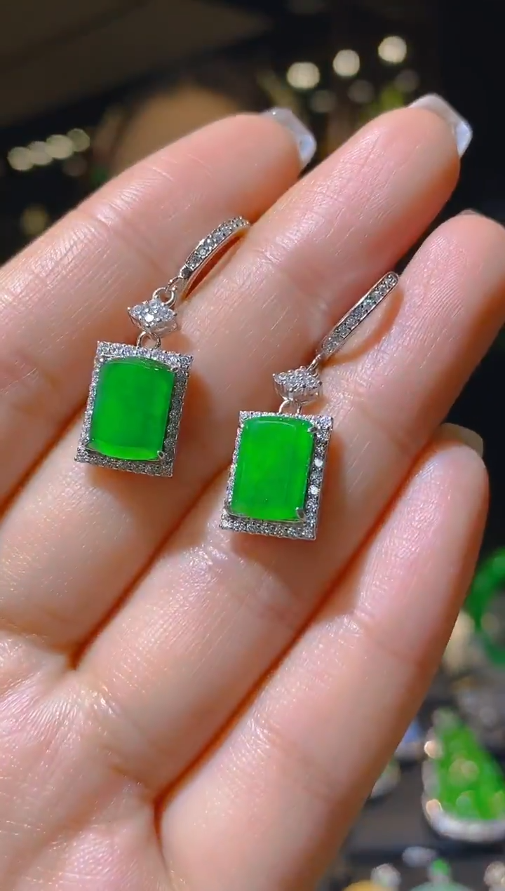 【闪购商品】翡翠耳饰银S925镶嵌018 （多样性发货）
